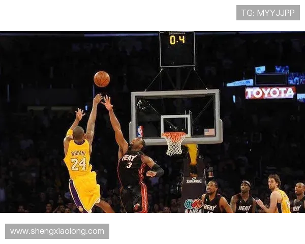 历史上仅有四位球员实现四次压哨绝杀助攻的壮举解析